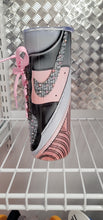 PINK SHOE